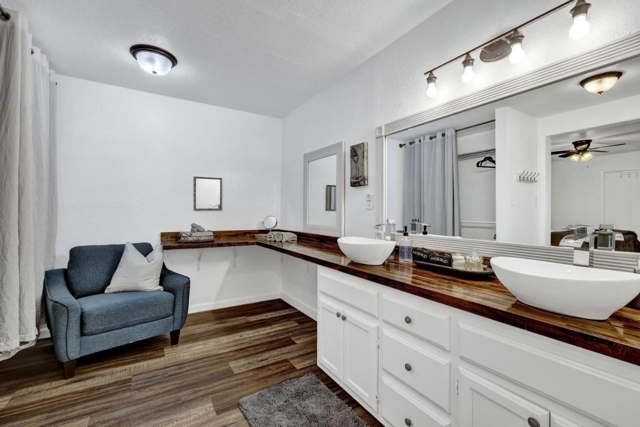 Вилла Bayer Guest Haus-Hot Tub And Fire Pit Фредериксберг Экстерьер фото